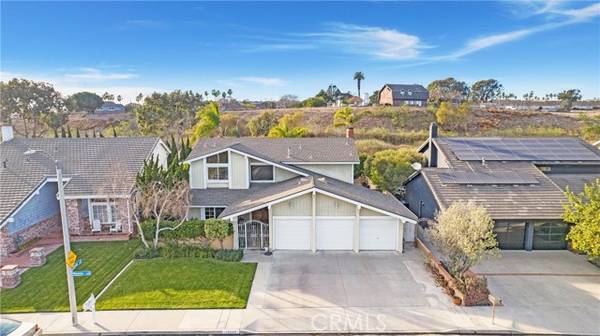 19891 Weems Lane, Huntington Beach, CA 92646