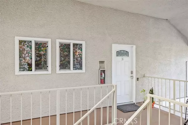 Laguna Woods, CA 92637,823 Via Alhambra