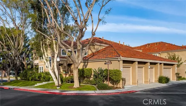 Irvine, CA 92620,34 Cartier Aisle