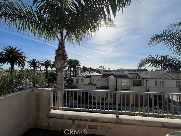 Corona Del Mar, CA 92625,701 Marguerite Avenue