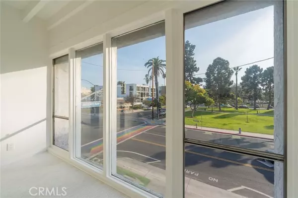 Long Beach, CA 90803,231 Junipero Avenue