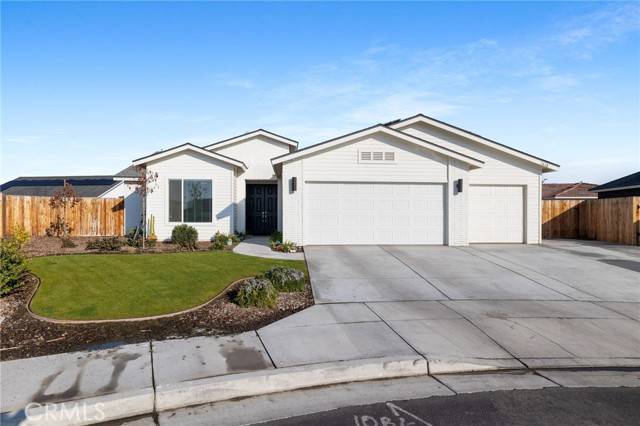 7618 Emerald Green Avenue, Bakersfield, CA 93313