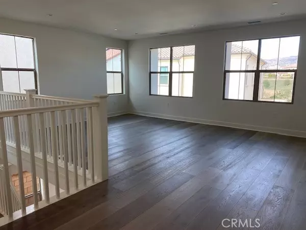 Irvine, CA 92618,111 Sunnybank