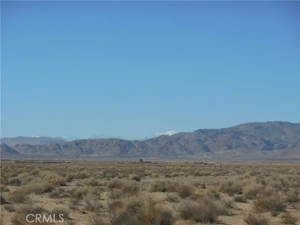 Lucerne Valley, CA 92356,101 Smoke Bush Road