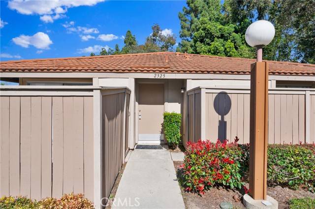 2325 Dahlia Drive, Tustin, CA 92780