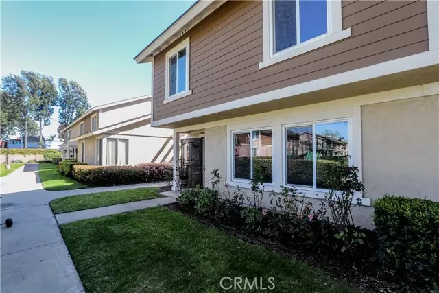 Santa Ana, CA 92707,120 Carriage Drive