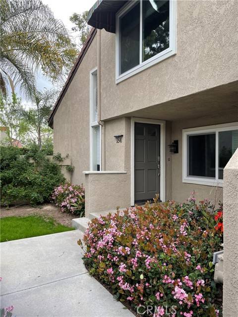 184 Stanford Court, Irvine, CA 92612