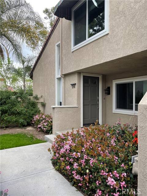 184 Stanford Court, Irvine, CA 92612