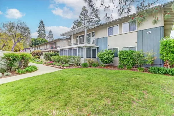Laguna Woods, CA 92637,86 Calle Aragon