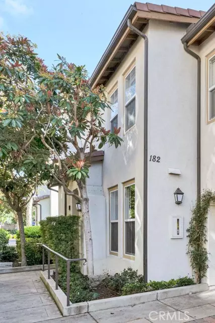 182 Hayward, Irvine, CA 92602