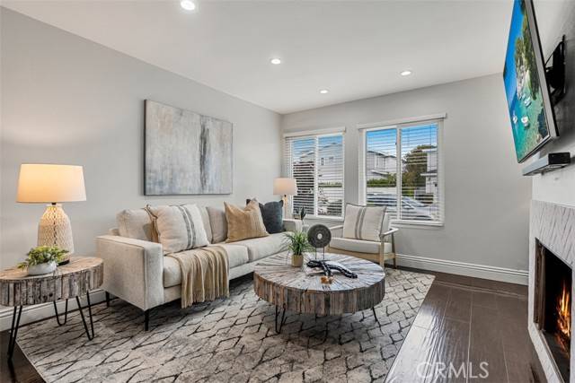 Costa Mesa, CA 92627,2243 Pacific Avenue