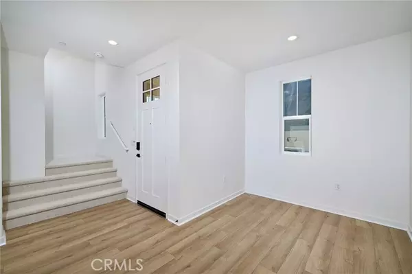 Eastvale, CA 92880,6053 Fairfax Drive