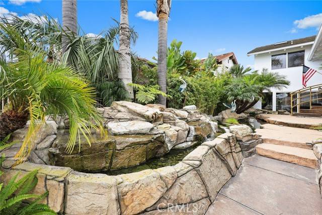 16449 Ladona Circle, Huntington Beach, CA 92649
