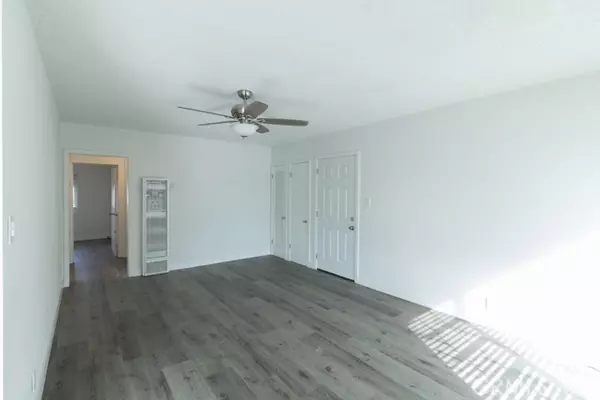 Downey, CA 90242,12415 Dunrobin Avenue