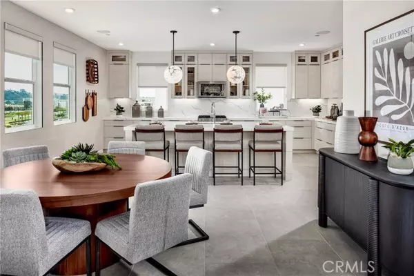 San Diego, CA 92108,2534 Everly Drive