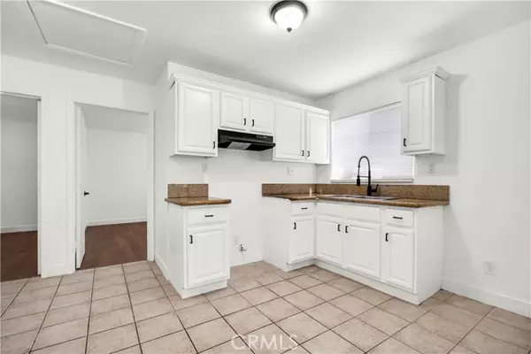 125 West Tichenor Street, Compton, CA 90220