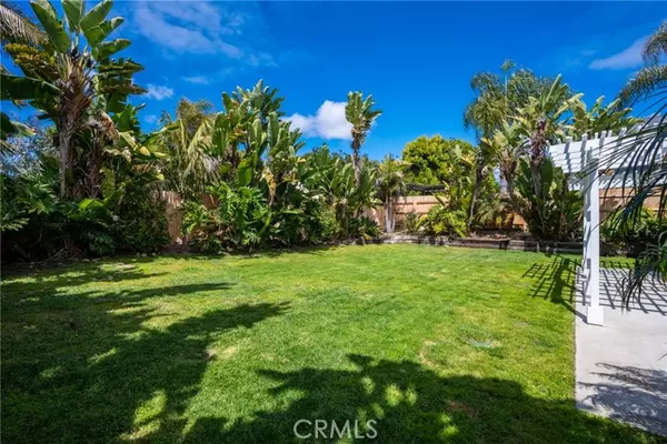 Carlsbad, CA 92009,2204 Recodo Court