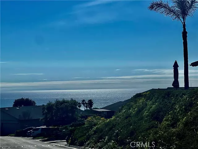 San Clemente, CA 92672,100 Avenida Baja