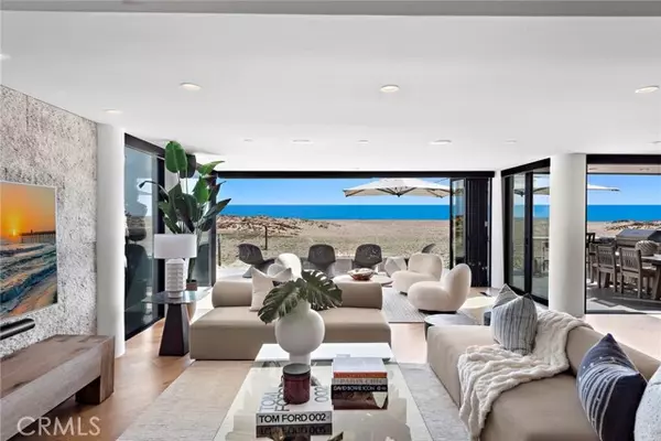 2132 East Oceanfront, Newport Beach, CA 92661