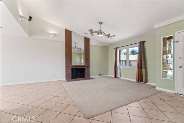 Laguna Hills, CA 92653,22591 Catania