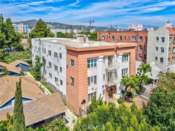 5617 La Mirada Avenue,  Los Angeles,  CA 90038