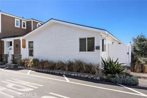 1880 N El Camino Real, San Clemente, CA 92672