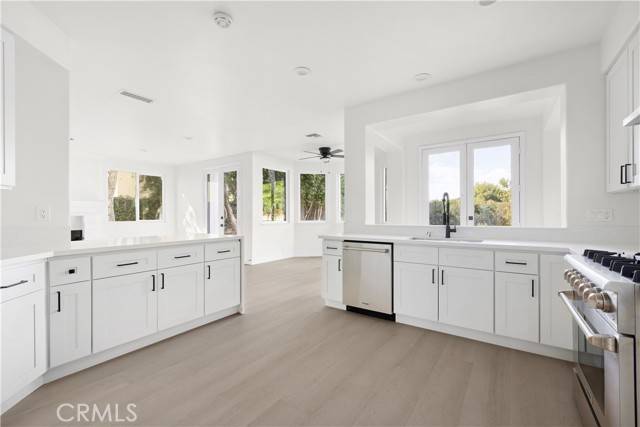 Topanga, CA 90290,21016 Mendenhall Court