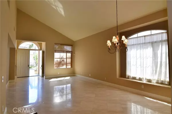 Rancho Santa Margarita, CA 92688,3 EI Corzo
