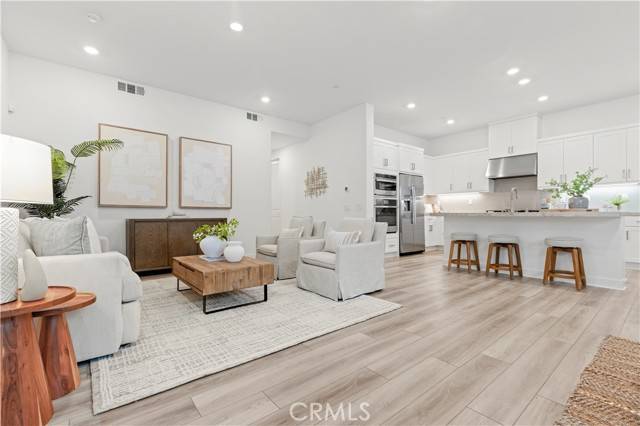 Irvine, CA 92618,150 Sentosa