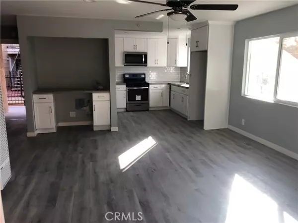 Santa Ana, CA 92703,317 South Flower Street