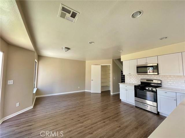 Palmdale, CA 93552,4573 Clear Springs Avenue