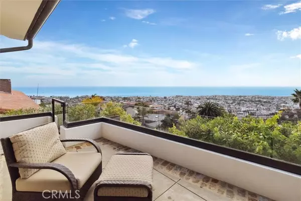 San Clemente, CA 92672,413 East Avenida Cordoba