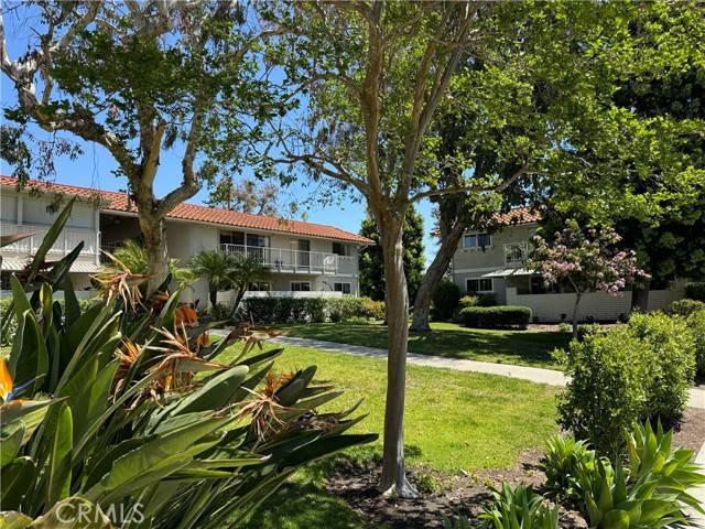 Laguna Woods, CA 92637,661 Avenida Sevilla