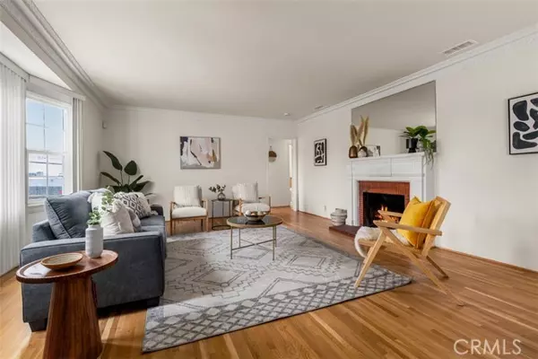 Los Angeles, CA 90043,5611 Overdale Drive