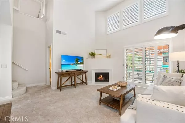 Newport Beach, CA 92660,82 Villa Point Drive