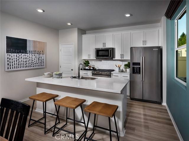 Redlands, CA 92374,2149 Bergamot Street