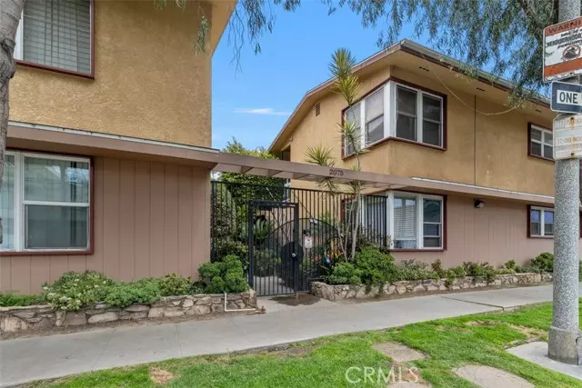 Long Beach, CA 90803,2075 East Appleton Street