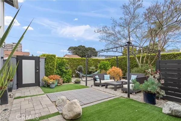 Costa Mesa, CA 92626,515 Traverse Drive