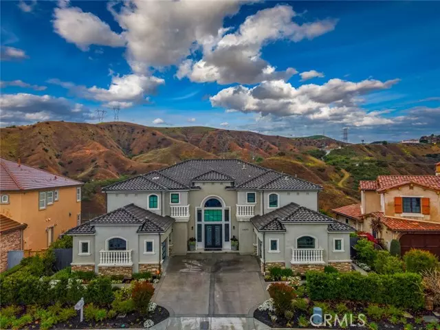 Yorba Linda, CA 92887,21895 Heatheridge Drive