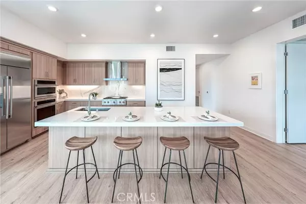 Irvine, CA 92612,1509 Rivington