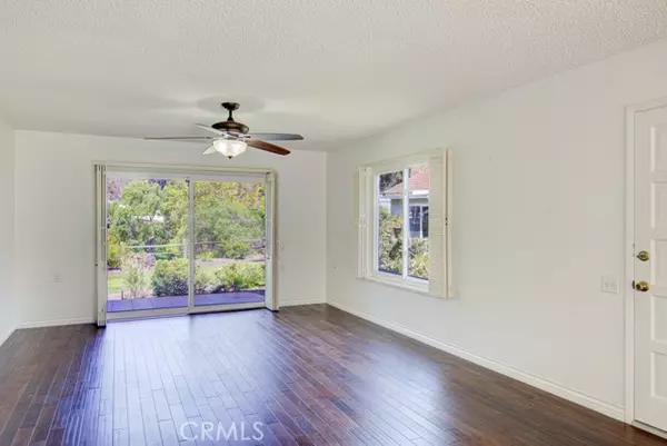 Laguna Woods, CA 92637,3293 San Amadeo