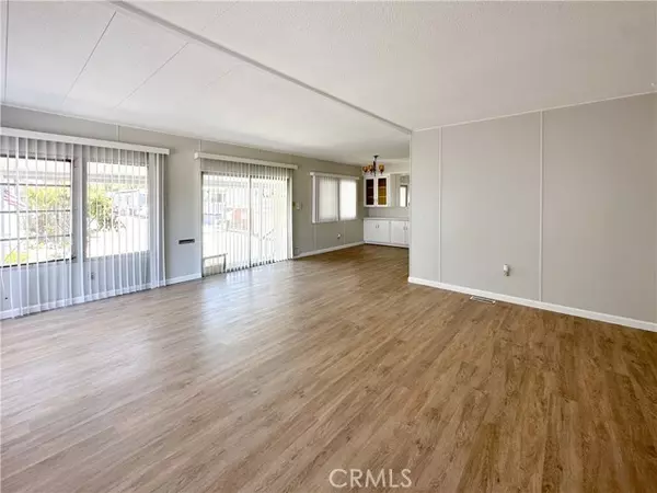 Huntington Beach, CA 92648,80 Huntington Street