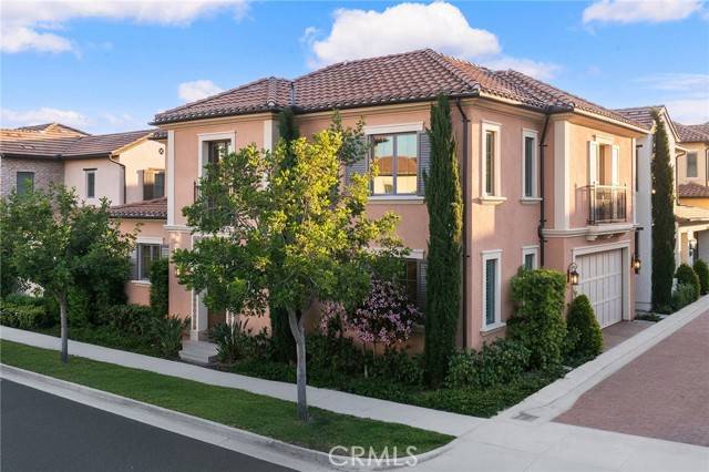 Irvine, CA 92602,141 Dolci