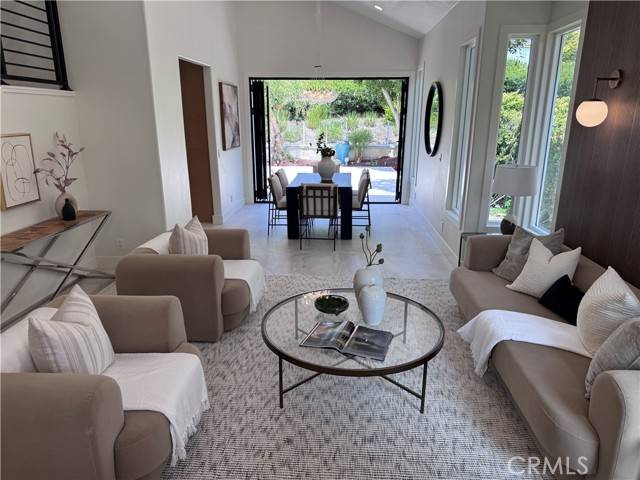15 Glastonbury Place, Laguna Niguel, CA 92677