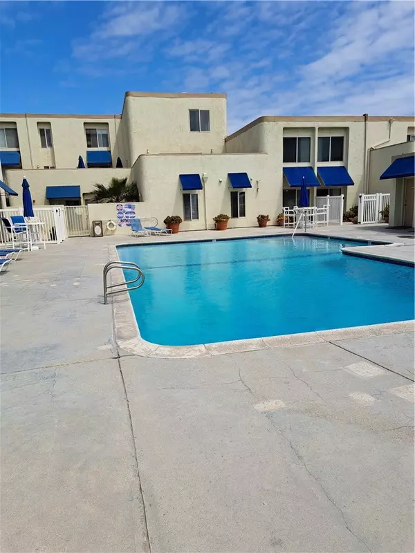 Huntington Beach, CA 92648,711 Pacific Coast Highway