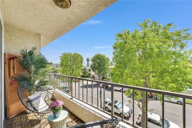 2131 East 1st Street, Long Beach, CA 90803