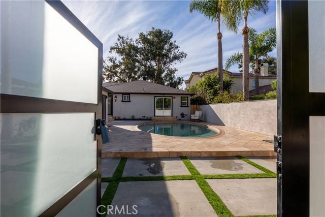 Long Beach, CA 90807,4325 North Country Club Lane