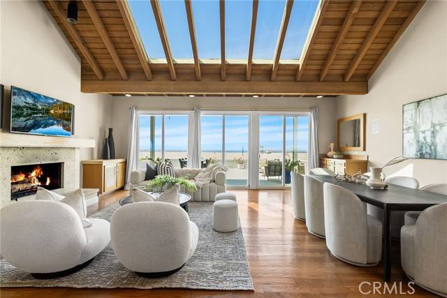 7008 West Oceanfront, Newport Beach, CA 92663