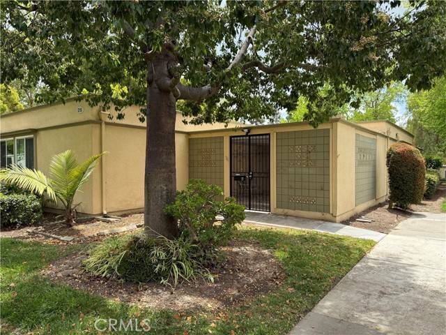 215 Avenida Majorca, Laguna Woods, CA 92637