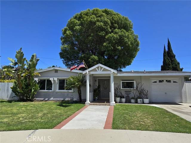 Long Beach, CA 90815,6975 East El Roble Street